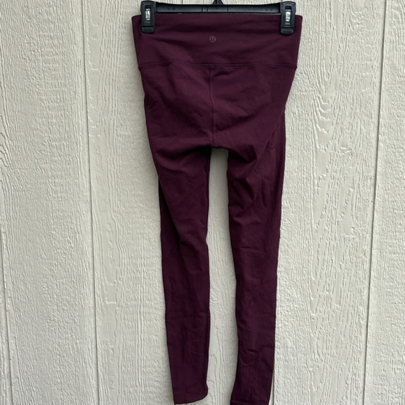 Lululemon Reveal Tight *En Avante 26" leggings tights high waist Dark Adobe sz 6 - Picture 8 of 10